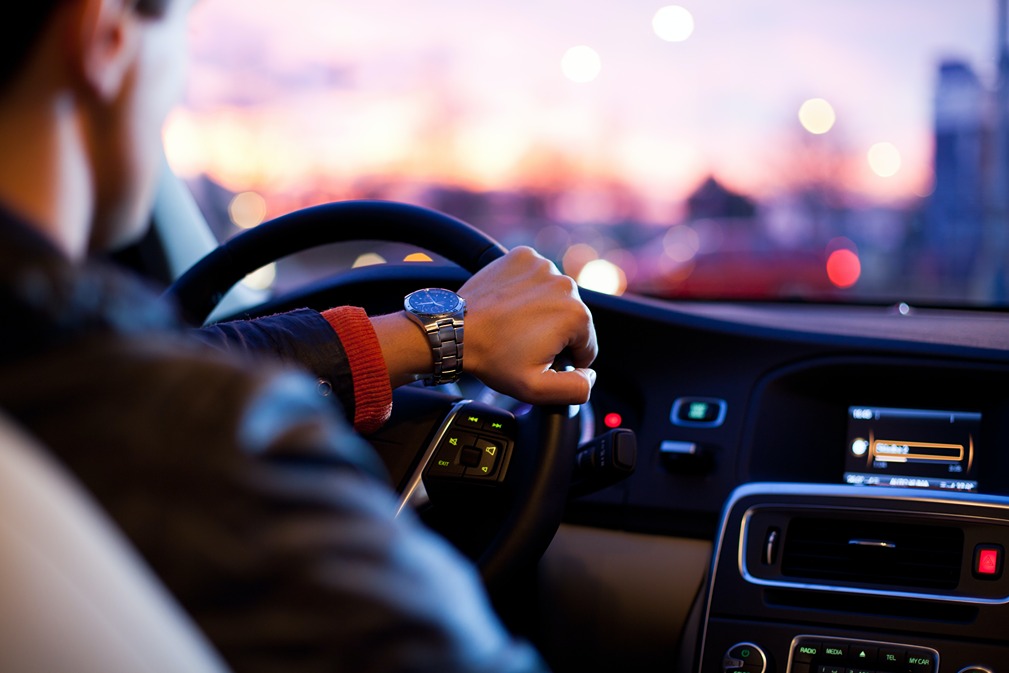 How to Prove a Car Accident Was Caused By Distracted Driving in California